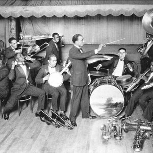 Erskine Tate's Vendrome Orchestra 的头像