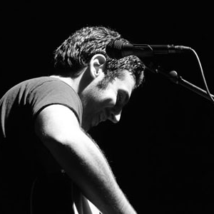 Ari Hest photo provided by Last.fm