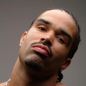 Ryan Banks 的头像