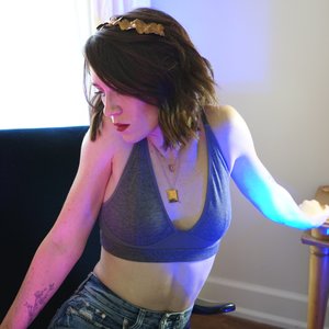 Olivia Dear 的头像