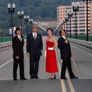 Christabel and The Jons 的头像