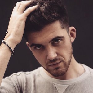 James Bradshaw 的头像