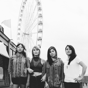 La Luz photo provided by Last.fm