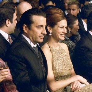 Andy Garcia & Julia Roberts için avatar