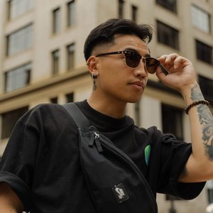 Chenning Xiong 的头像
