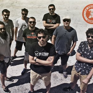 La Fricativa Sonora 的头像