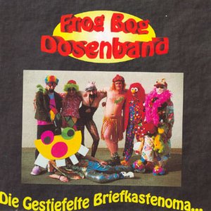 Image for 'Die gestiefelte Briefkastenoma'