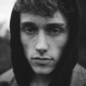 Lee Brady 的头像