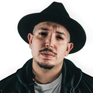 Dan Lee 的头像