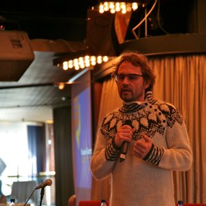 Einar Örn 的头像