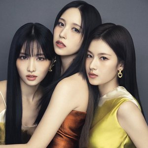 Avatar for MOMO SANA MINA from TWICE