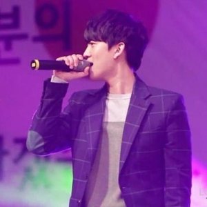 장문 的头像