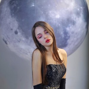 кровь цвета молока 的头像