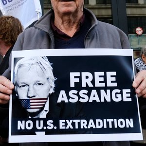 Free Julian Assange