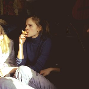 Chester Sisters 的头像
