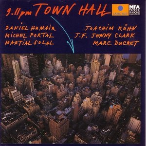 9.11 pm Town Hall (Live)