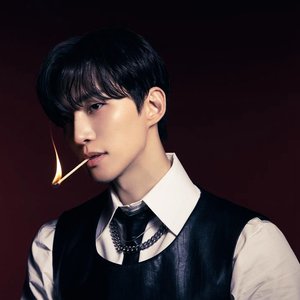 Lee JunHo için avatar