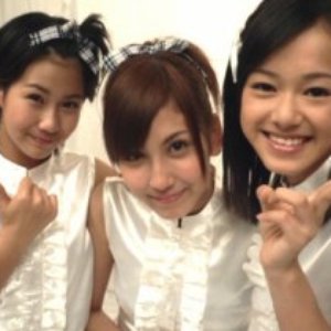 Avatar de 梅田えりか, 岡井千聖, 有原栞菜