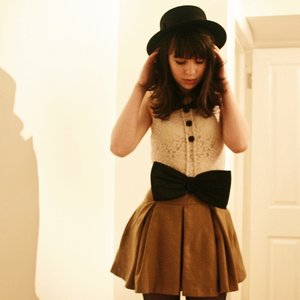 Girls with hats are so lovely