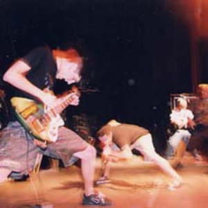 Curl Up and Die のアバター