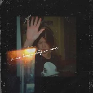 SI ME BUSCAS ESTOY EN CASA