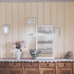 mirror