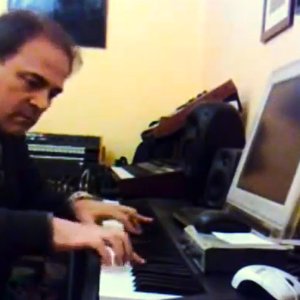 Attilio Perrone 的头像
