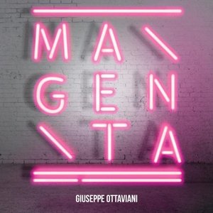 “Magenta”的封面