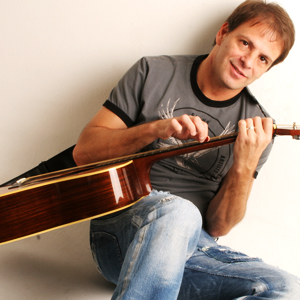 Rodrigo Santos photo provided by Last.fm