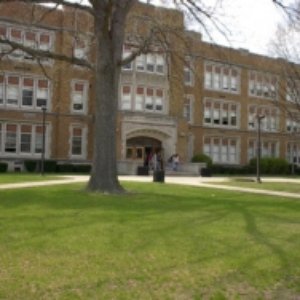 “Dondero High School A Capella Choir”的封面