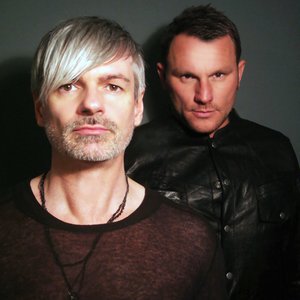 “D-Ramirez & Mark Knight”的封面