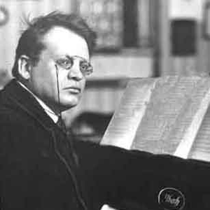 Max Reger photo provided by Last.fm