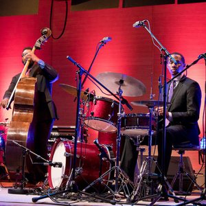 Eric Reed Trio 的头像