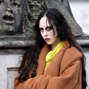 Allie X için avatar