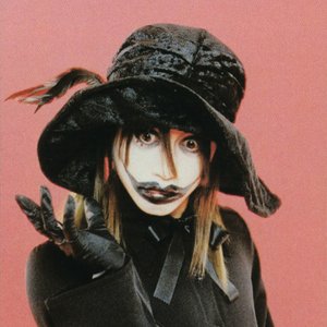 黒ピエ 的头像