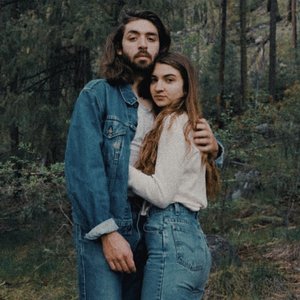 Avatar for Logan and Isabel