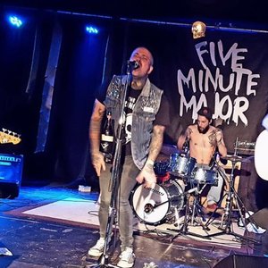 Five Minute Major 的头像