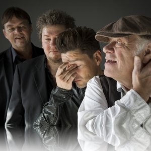 Image for 'Kim Larsen & Kjukken'