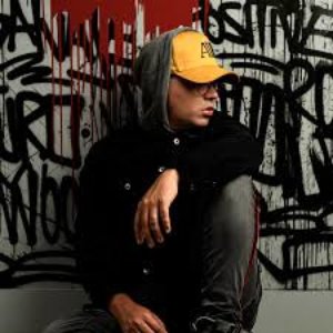 Omar K11 的头像