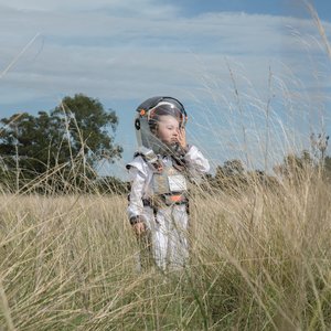 A TRES DIAS DE LA TIERRA