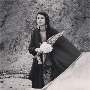 Mariee Sioux Profile Picture