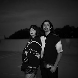 The Infinite Daisy Chains 的头像