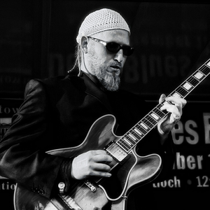 Rusty Zinn photo provided by Last.fm