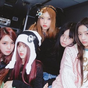 NewJeans (뉴진스) 的头像