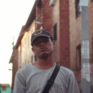 Doiston 的头像