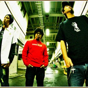 10-FEET 的头像