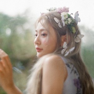 볼빨간사춘기 的头像