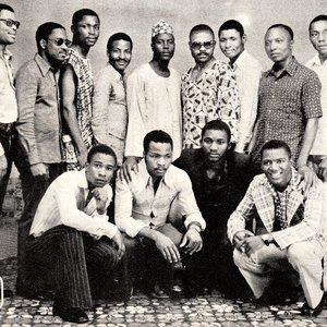 HAMAD KALKABA AND THE GOLDEN SOUNDS 的头像