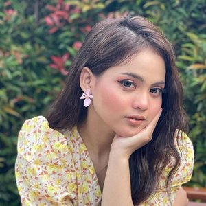 Putri Isnari 的头像