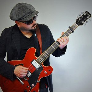 Gus Cazard 的头像